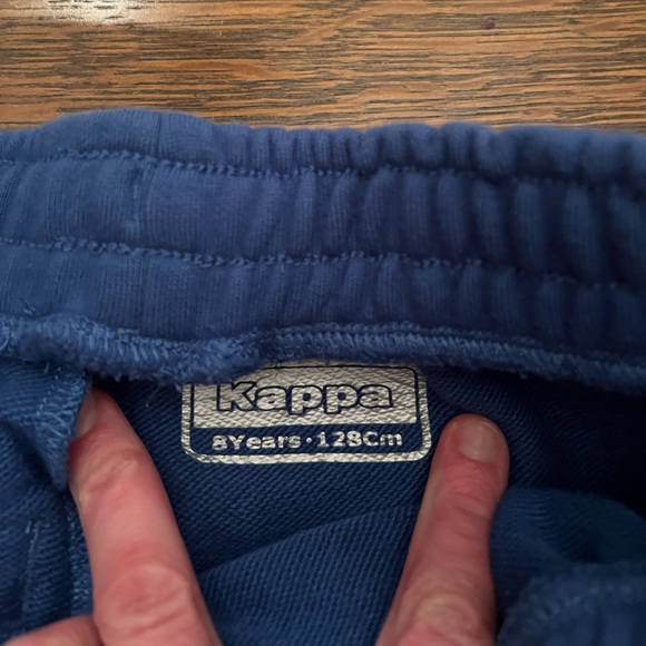 New without tags Kappa sweatpants. Size 8 but fits like at size 6. - Picture 3 of 3